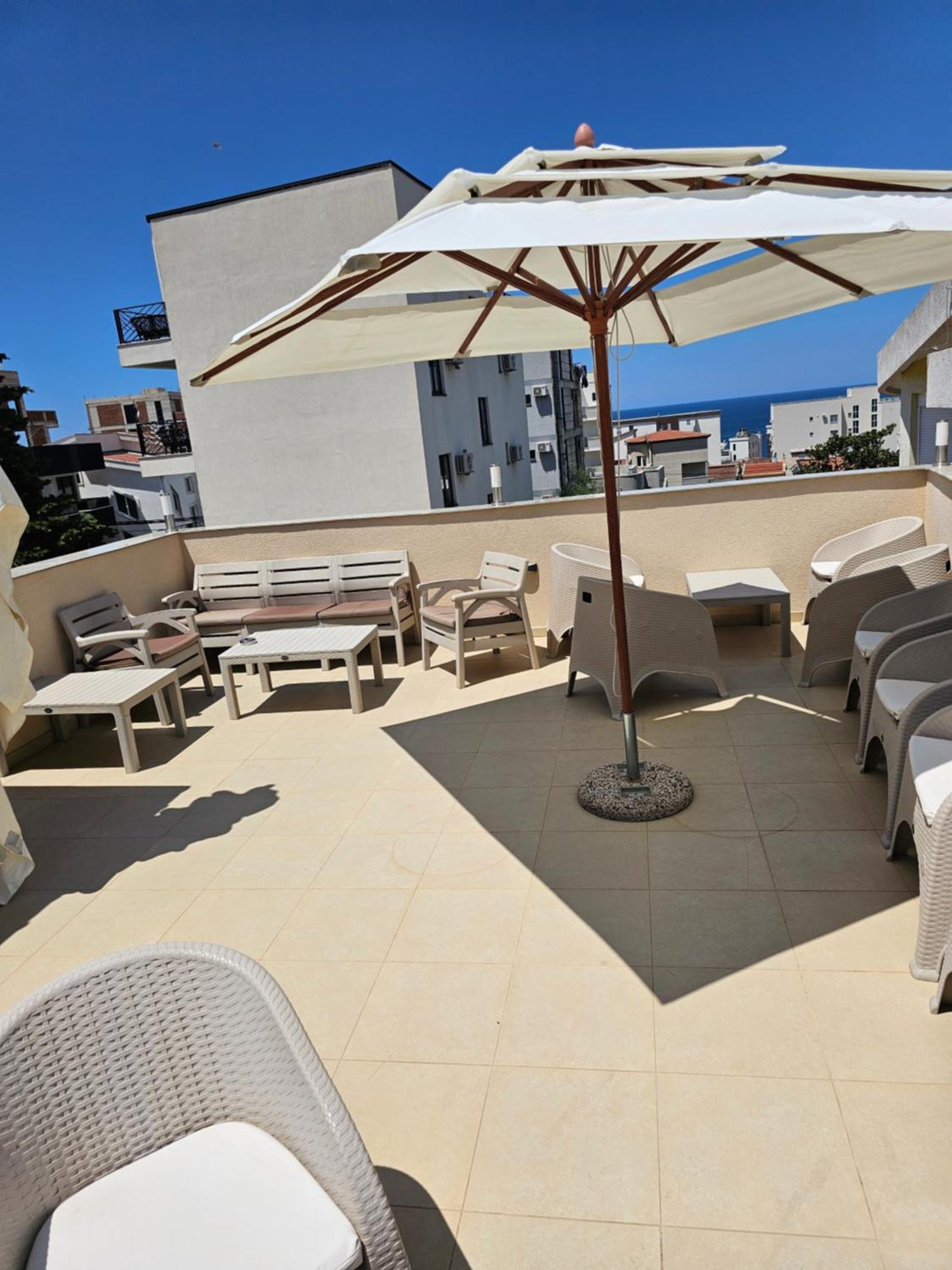 Ebra Lux Apartmani Dobra Voda Exterior photo